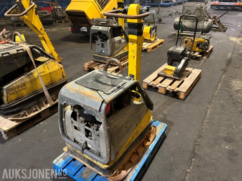 2016 Wacker Neuson DPU6555 Heh vibroplate - Compacteur: photos 1 2016 Wacker Neuson DPU6555 Heh vibroplate - Compacteur: photos 1