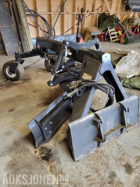 2018 Bobcat Grader 213 - Veiskrape til Bobcat - Matériel de chantier: photos 1 2018 Bobcat Grader 213 - Veiskrape til Bobcat - Matériel de chantier: photos 1