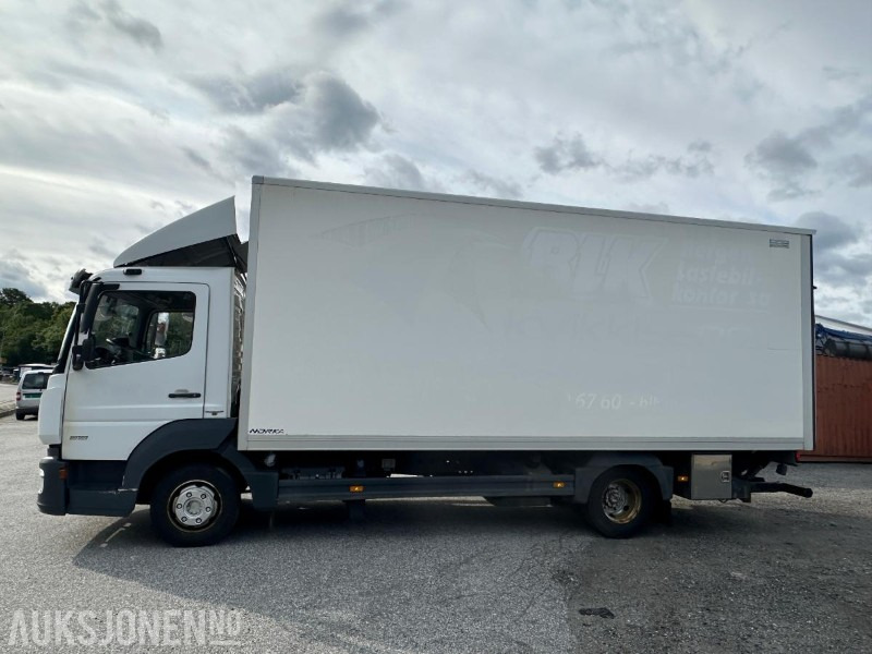 2018 Mercedes-Benz ATEGO - Camion fourgon: photos 2 2018 Mercedes-Benz ATEGO - Camion fourgon: photos 2