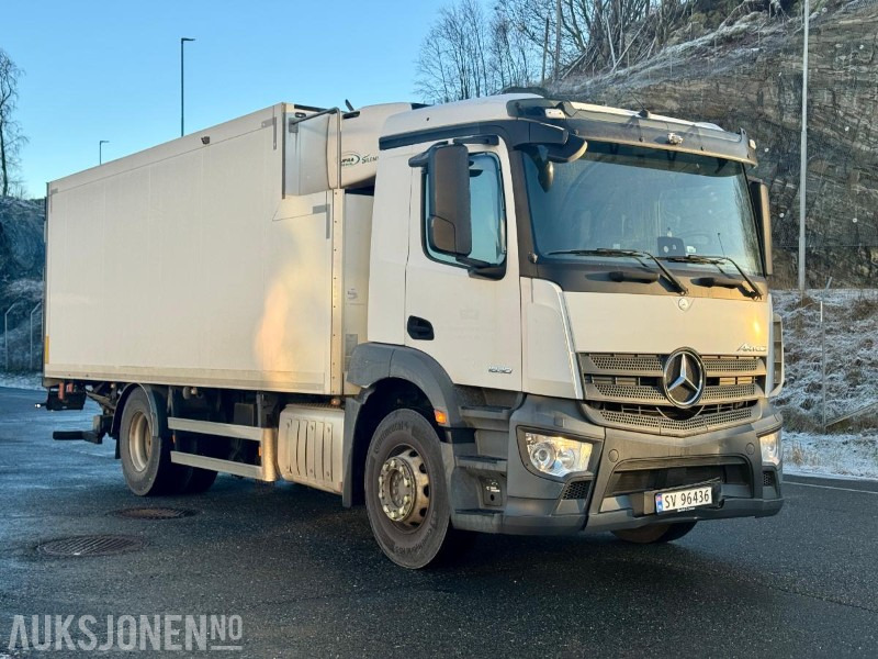 2019 Mercedes-Benz Antos 1824 4x2 - Skapbil m/kjøl og lift – Eu-godkjent til 05/26 - Km: 146689 - Camion fourgon: photos 2 2019 Mercedes-Benz Antos 1824 4x2 - Skapbil m/kjøl og lift – Eu-godkjent til 05/26 - Km: 146689 - Camion fourgon: photos 2