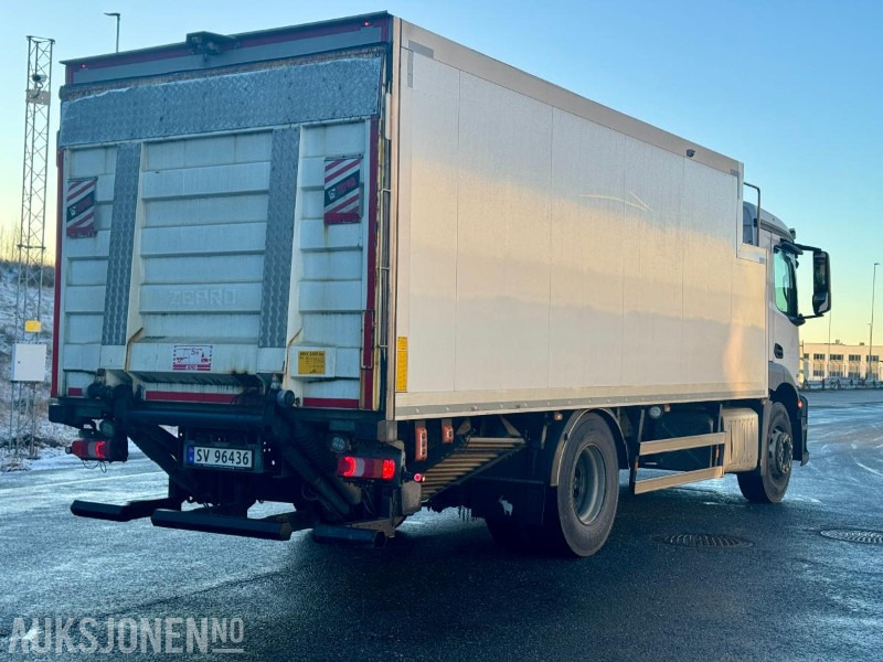 2019 Mercedes-Benz Antos 1824 4x2 - Skapbil m/kjøl og lift – Eu-godkjent til 05/26 - Km: 146689 - Camion fourgon: photos 3 2019 Mercedes-Benz Antos 1824 4x2 - Skapbil m/kjøl og lift – Eu-godkjent til 05/26 - Km: 146689 - Camion fourgon: photos 3
