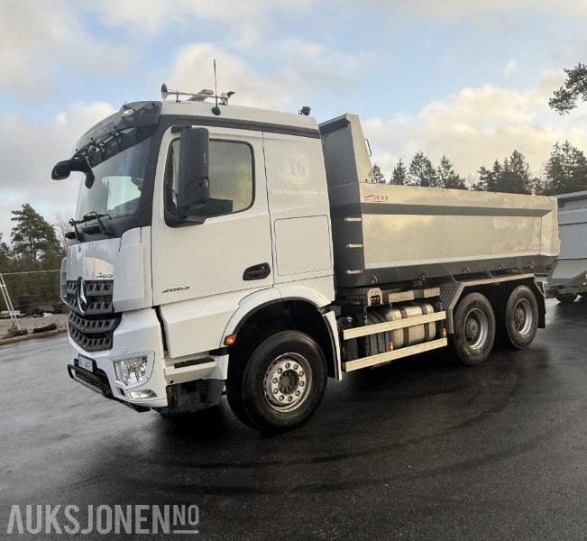 2020 Mercedes-Benz Arocs 2653 DUMPERBIL - GULLAVTALE - LAV KM. - Camion benne: photos 1 2020 Mercedes-Benz Arocs 2653 DUMPERBIL - GULLAVTALE - LAV KM. - Camion benne: photos 1