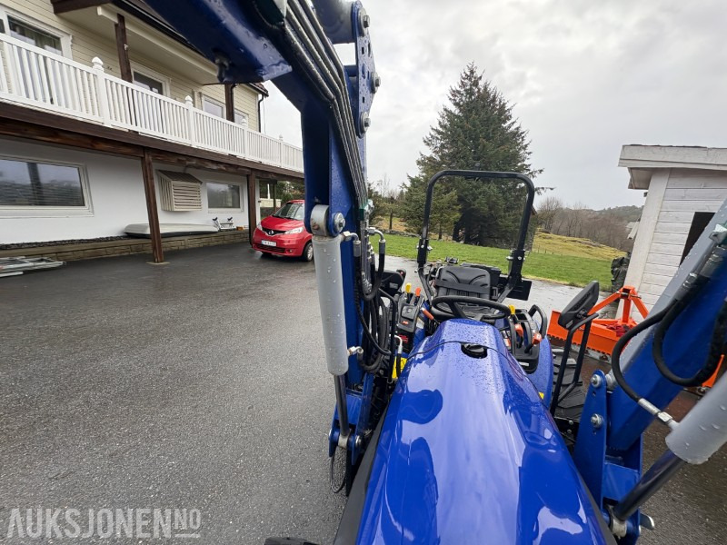 Tracteur agricole 2021 Farmtrac 26H 4WD - KUN 98 timer! - mye tilbehør / ekstra utstyr|: photos 8