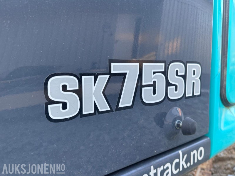 Pelle 2021 Kobelco SK75SR-7 - 8 tonns Gravemaskin - Sentralsmøring - Engcon tiltrotator - Hammer - Pusskuffe - Gallerskufffe - Graveskuffe - Smalskuffe og Klype - Gått 2732 timer: photos 15