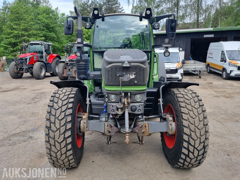 2022 Fendt 211 Vario traktor 1 eier 1834 timer - Tracteur agricole: photos 3 2022 Fendt 211 Vario traktor 1 eier 1834 timer - Tracteur agricole: photos 3