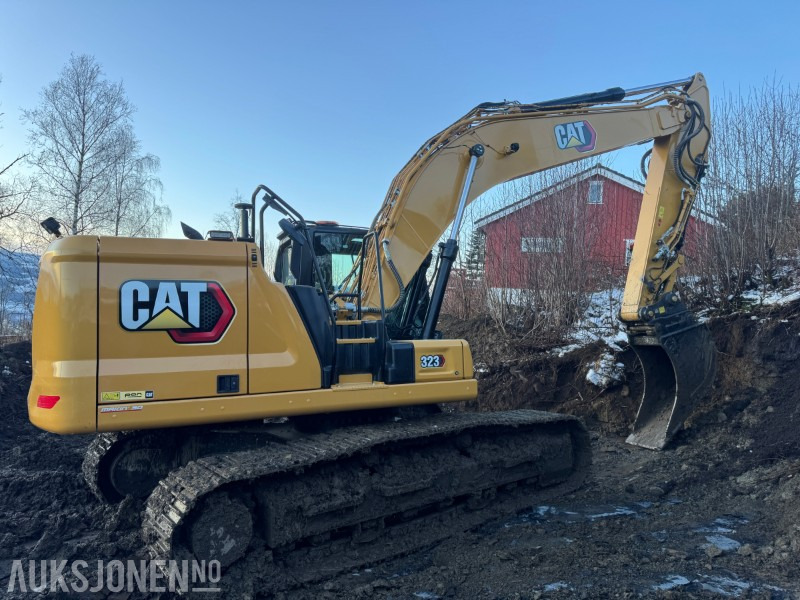 2023 Cat 323-07 GRAVEMAKINEN TILTROTATOR, 2 SKUFFER, DIESELVARMER, KUN 435 TIMER PÅ TELLEREN FFER, DIESELVARMER, MAKIN GPS - Pelle: photos 2 2023 Cat 323-07 GRAVEMAKINEN TILTROTATOR, 2 SKUFFER, DIESELVARMER, KUN 435 TIMER PÅ TELLEREN FFER, DIESELVARMER, MAKIN GPS - Pelle: photos 2