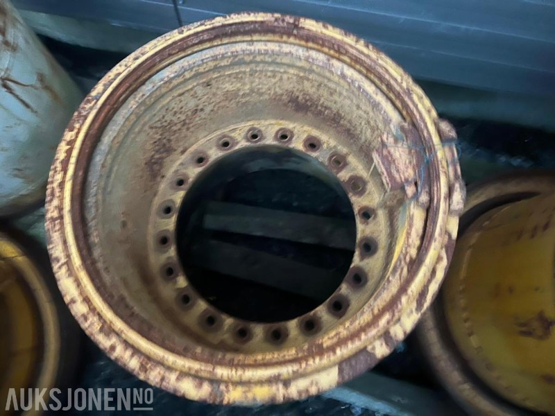 4 felger til 2008 Moxy MT41 - Tombereau: photos 4 4 felger til 2008 Moxy MT41 - Tombereau: photos 4