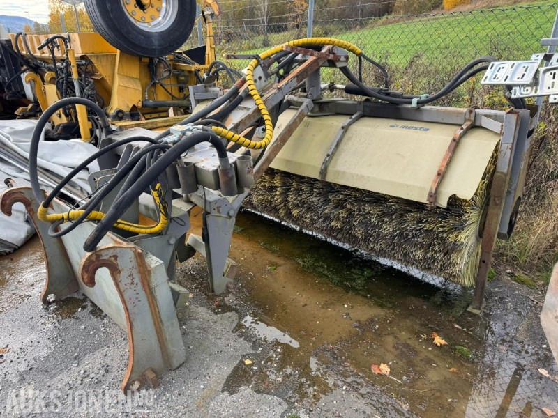 1995 Holms SAHL 250 kost med BM feste - Accessoire pour Engins de chantier: photos 3 1995 Holms SAHL 250 kost med BM feste - Accessoire pour Engins de chantier: photos 3