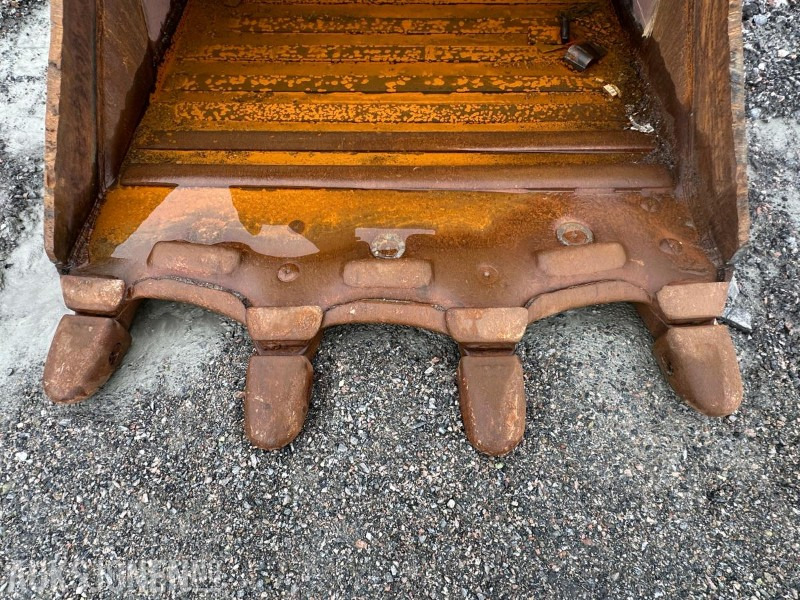 Accessoire pour Engins de chantier 2014 Gjerstad Graveskuff / Lasteskuffe - 4500 L - 4,5 m3 - Nysveiset: photos 10 Accessoire pour Engins de chantier 2014 Gjerstad Graveskuff / Lasteskuffe - 4500 L - 4,5 m3 - Nysveiset: photos 10