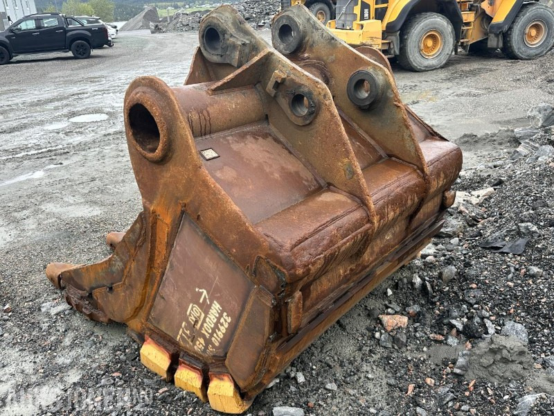 Accessoire pour Engins de chantier 2014 Gjerstad Graveskuff / Lasteskuffe - 4500 L - 4,5 m3 - Nysveiset: photos 8 Accessoire pour Engins de chantier 2014 Gjerstad Graveskuff / Lasteskuffe - 4500 L - 4,5 m3 - Nysveiset: photos 8