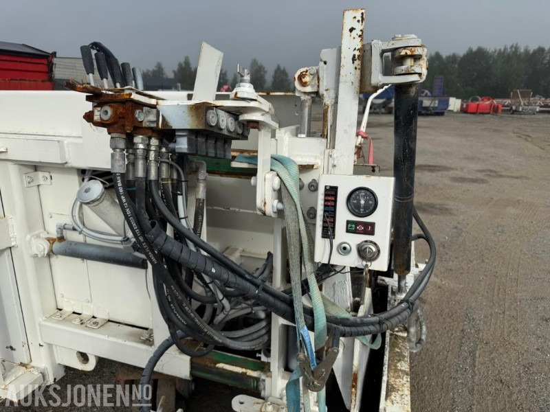 2015 Astec BF400 kantutlegger med BM feste - Accessoire pour Engins de chantier: photos 4 2015 Astec BF400 kantutlegger med BM feste - Accessoire pour Engins de chantier: photos 4