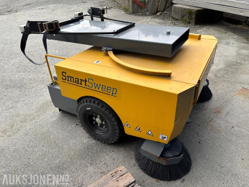 2021 Smartsweep Kost til truck 140TA2232 - Accessoire pour Engins de chantier: photos 4 2021 Smartsweep Kost til truck 140TA2232 - Accessoire pour Engins de chantier: photos 4
