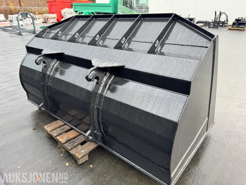 2025 Hjullasterskuffe med BM feste og utskiftbar kniv. - Accessoire pour Engins de chantier: photos 3 2025 Hjullasterskuffe med BM feste og utskiftbar kniv. - Accessoire pour Engins de chantier: photos 3