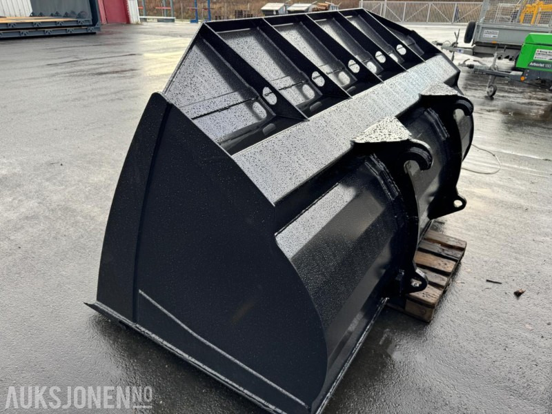 2025 Hjullasterskuffe med BM feste og utskiftbar kniv. - Accessoire pour Engins de chantier: photos 4 2025 Hjullasterskuffe med BM feste og utskiftbar kniv. - Accessoire pour Engins de chantier: photos 4