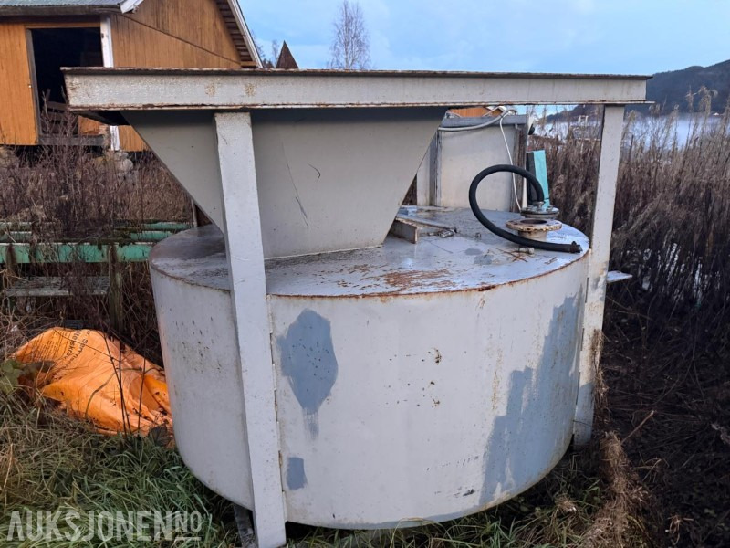 Betongblander av solid konstruksjon - Accessoire pour Engins de chantier: photos 5 Betongblander av solid konstruksjon - Accessoire pour Engins de chantier: photos 5