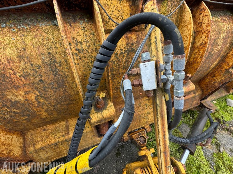 Accessoire pour Engins de chantier Brøyteskjær med vinger / Trima feste: photos 17