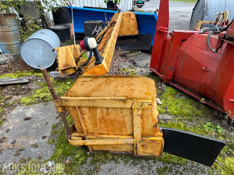 Accessoire pour Engins de chantier Brøyteskjær med vinger / Trima feste: photos 6