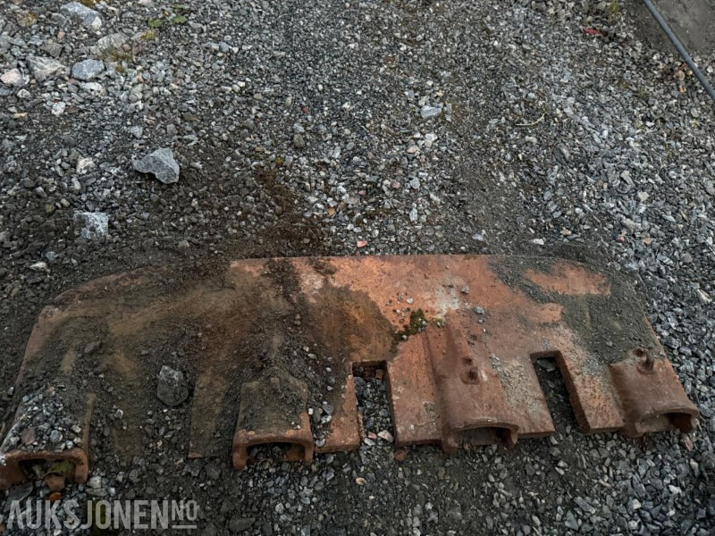Renskeskjær til 50tonns gravemaskin 200cm bredde - Accessoire pour Engins de chantier: photos 5 Renskeskjær til 50tonns gravemaskin 200cm bredde - Accessoire pour Engins de chantier: photos 5