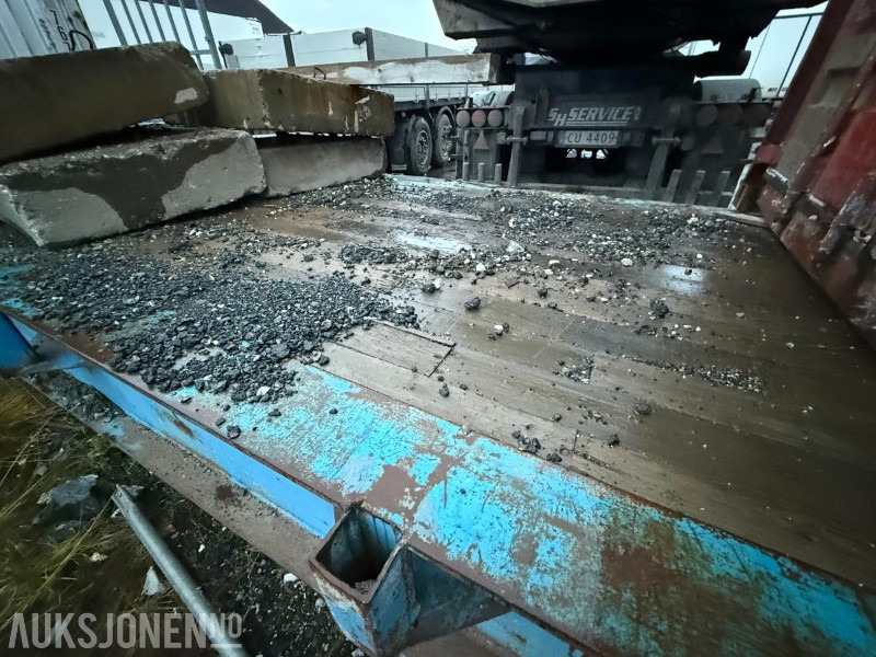 40 Fots flak til sidelaster - med støttelabber - Autre matériel: photos 3 40 Fots flak til sidelaster - med støttelabber - Autre matériel: photos 3