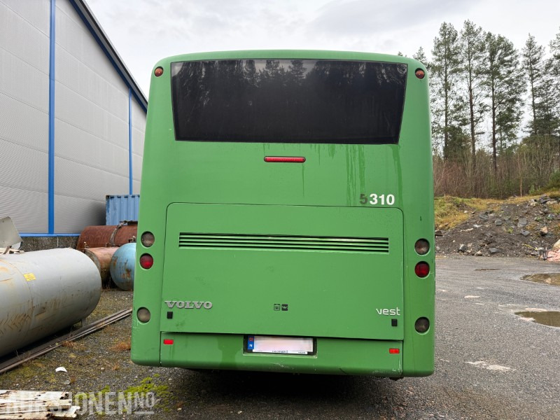 2006 Volvo B12B 4X2 - Campingbuss - Festivalbuss - Handicapheis - Solcelleanlegg - Bus: photos 3 2006 Volvo B12B 4X2 - Campingbuss - Festivalbuss - Handicapheis - Solcelleanlegg - Bus: photos 3