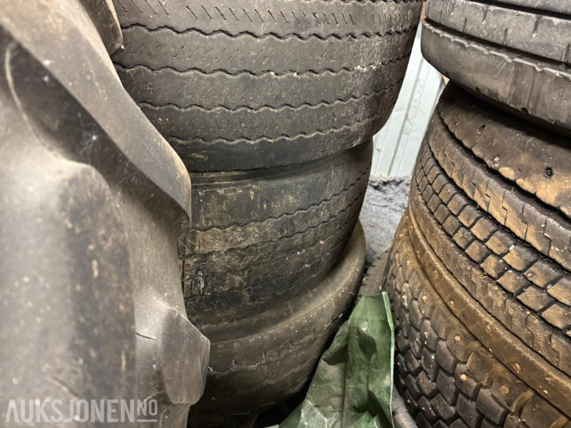 7 stk. Lastebildekk 315/65X22,5 og 385/65X22,5 - Camion: photos 2 7 stk. Lastebildekk 315/65X22,5 og 385/65X22,5 - Camion: photos 2