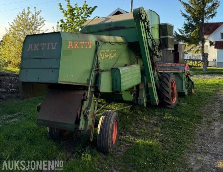 Deletresker - Volvo bm - Moissonneuse-batteuse: photos 3 Deletresker - Volvo bm - Moissonneuse-batteuse: photos 3