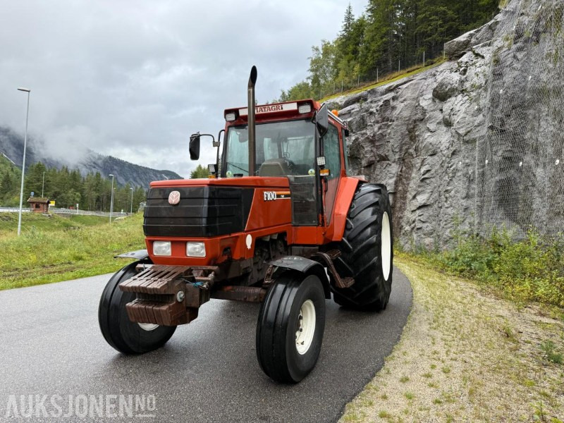Fiat F100 WINNER traktor - Tracteur agricole: photos 1 Fiat F100 WINNER traktor - Tracteur agricole: photos 1