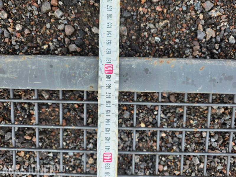 Grind til Volvo smal hytte - Matériel de chantier: photos 4 Grind til Volvo smal hytte - Matériel de chantier: photos 4