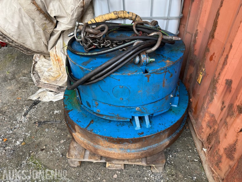 Hydraulisk magnet - Diameter på plate 125 cm - Matériel de chantier: photos 2 Hydraulisk magnet - Diameter på plate 125 cm - Matériel de chantier: photos 2
