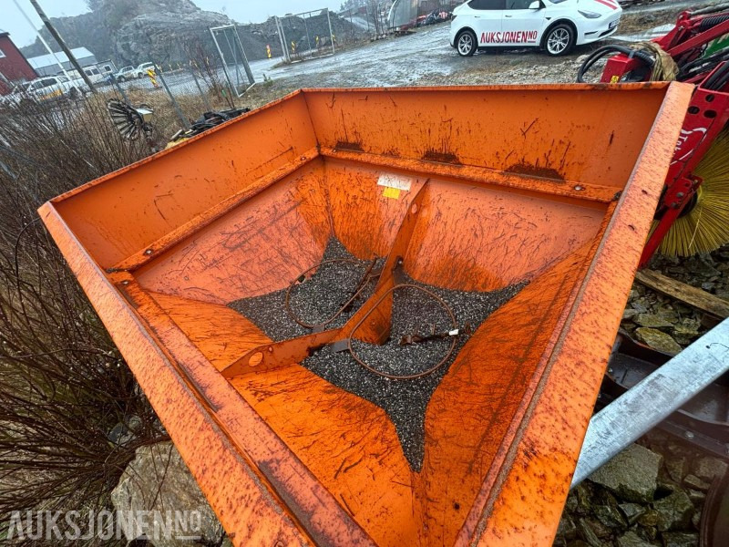 2001 Amazonen Strøkasse ZA-XS. - Machine agricole: photos 5 2001 Amazonen Strøkasse ZA-XS. - Machine agricole: photos 5