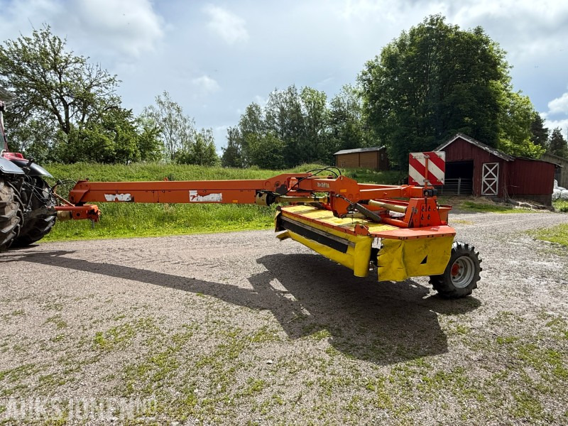 2002 Fella SM 300 trans Slåmaskin - Machine agricole: photos 1 2002 Fella SM 300 trans Slåmaskin - Machine agricole: photos 1