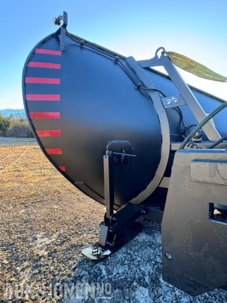 Machine agricole 2015 Steinsland SP 2700 - Spissplog med paralellogram - Feste for brøyteplate - Nymalt: photos 6