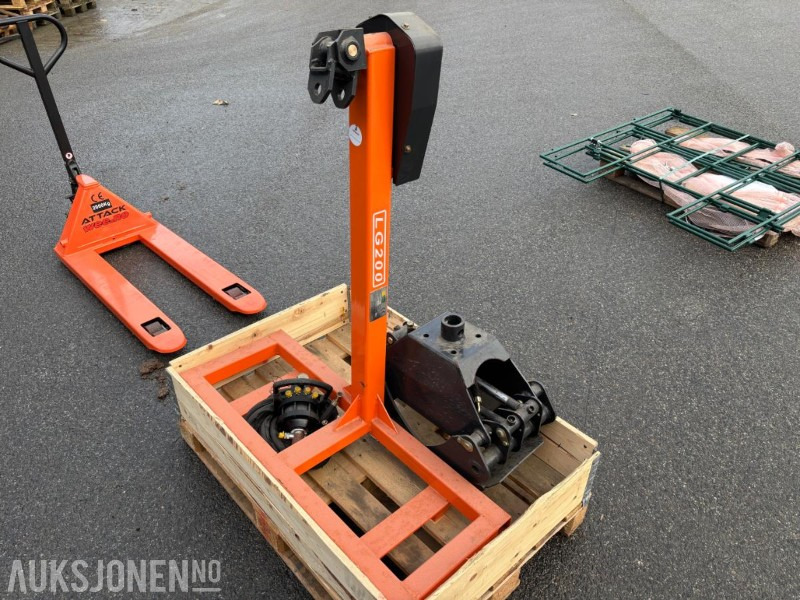 2023 Tømmerklo til traktor LG200. TRIMA/SMS feste - Machine agricole: photos 4 2023 Tømmerklo til traktor LG200. TRIMA/SMS feste - Machine agricole: photos 4