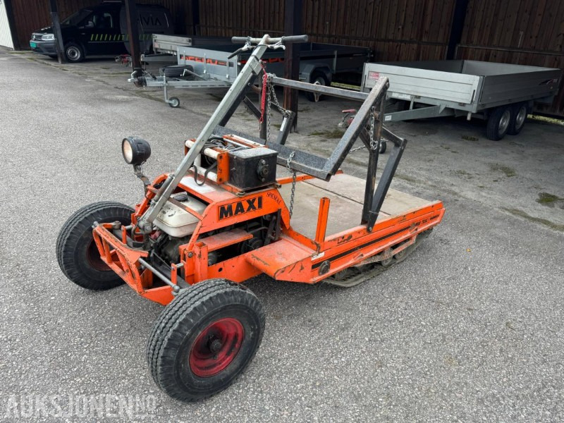 Combitrac maxi med plan og lundebom med vinsj - Machine agricole: photos 1 Combitrac maxi med plan og lundebom med vinsj - Machine agricole: photos 1