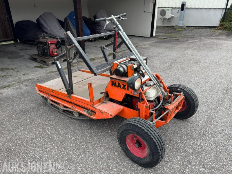 Combitrac maxi med plan og lundebom med vinsj - Machine agricole: photos 2 Combitrac maxi med plan og lundebom med vinsj - Machine agricole: photos 2