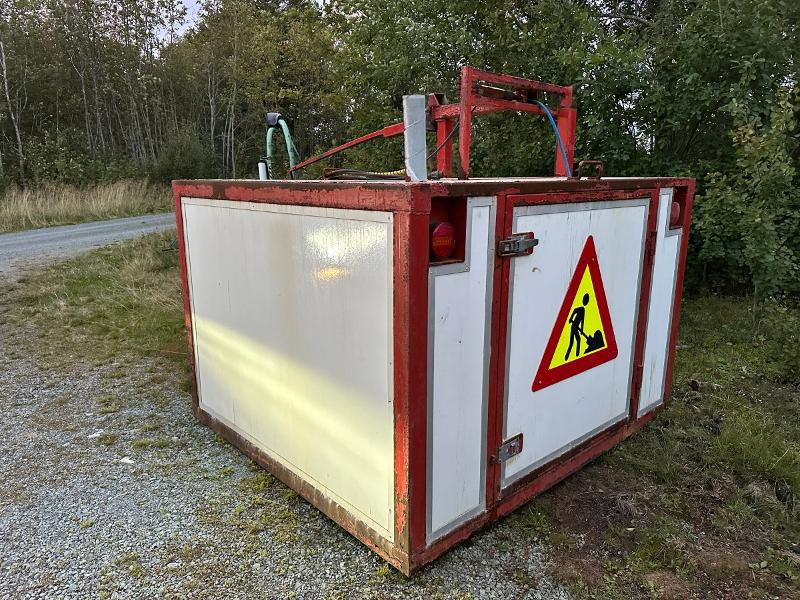 Kent Skiltvasker til traktor - Machine agricole: photos 3 Kent Skiltvasker til traktor - Machine agricole: photos 3