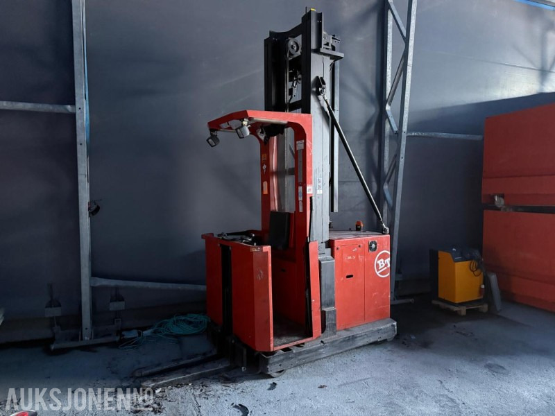 BT 1000 HSE ordreplukktruck (2007-modell) - Matériel de manutention: photos 3 BT 1000 HSE ordreplukktruck (2007-modell) - Matériel de manutention: photos 3