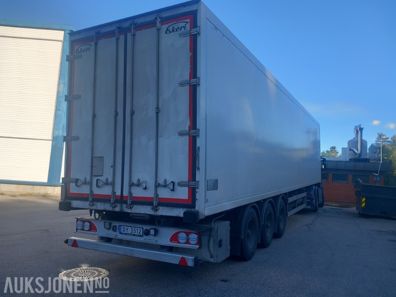 2018 Ekeri 3 akslet semitrailer kjølesemi m/ hel sideåpning - Remorque: photos 2 2018 Ekeri 3 akslet semitrailer kjølesemi m/ hel sideåpning - Remorque: photos 2