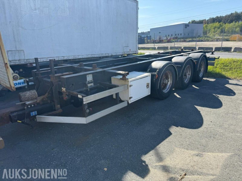 INGEN MINSTEPRIS - 2002 Nor Slep 3-akslet tilhenger 24 000 kg nyttelast 19 570 kg - Remorque: photos 1 INGEN MINSTEPRIS - 2002 Nor Slep 3-akslet tilhenger 24 000 kg nyttelast 19 570 kg - Remorque: photos 1