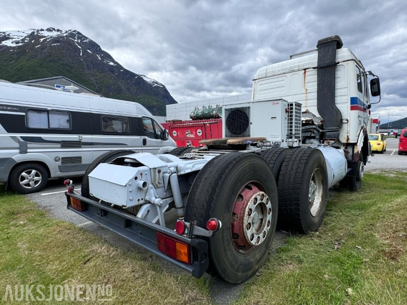 1985 Mercedes-Benz 2238 L - Trekkvogn - 6x2 - Tracteur routier: photos 4 1985 Mercedes-Benz 2238 L - Trekkvogn - 6x2 - Tracteur routier: photos 4