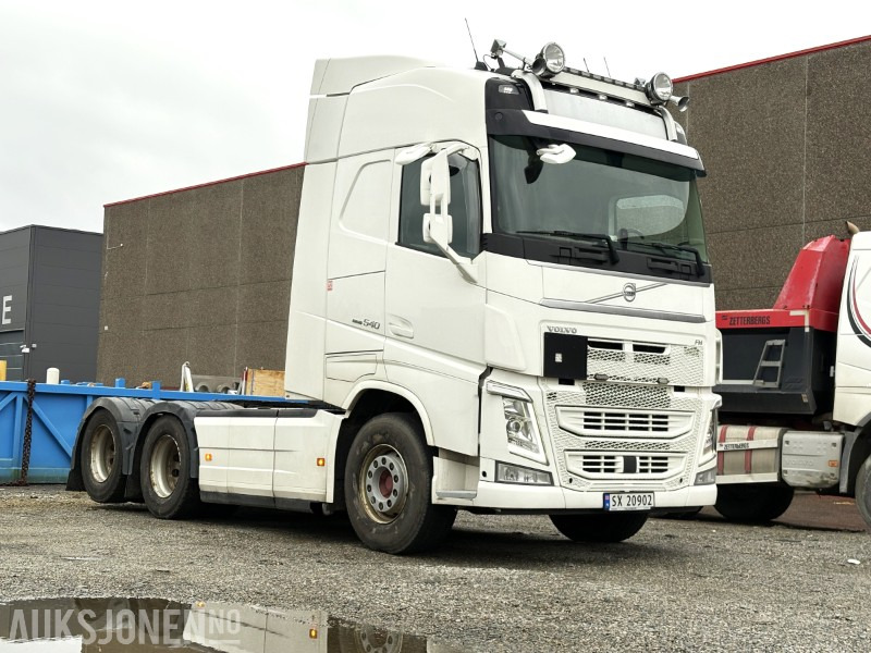 2021 Volvo FH540 trekkvogn - EURO 6T - ADR chassis - hydraulikk uttak - tandem - Tracteur routier: photos 2 2021 Volvo FH540 trekkvogn - EURO 6T - ADR chassis - hydraulikk uttak - tandem - Tracteur routier: photos 2