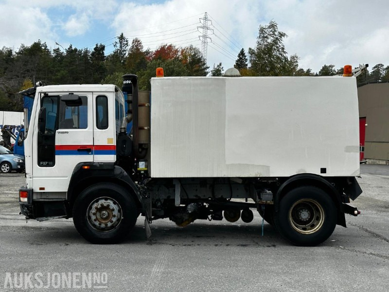 1995 Volvo FS 718 4x2 Sopebil/Feiebil - Véhicule de voirie/ Spécial: photos 4 1995 Volvo FS 718 4x2 Sopebil/Feiebil - Véhicule de voirie/ Spécial: photos 4