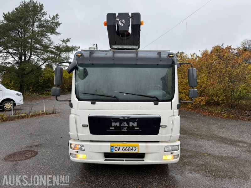 Véhicule de voirie/ Spécial 2013 MAN TGL LIFTBIL.: photos 7