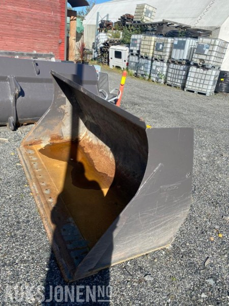 Volvo Skuffe nesten ny 2,20 - Chargeuse sur pneus: photos 5 Volvo Skuffe nesten ny 2,20 - Chargeuse sur pneus: photos 5