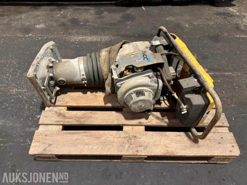 Wacker Neuson DS70 vibratorstamper - Compacteur: photos 3 Wacker Neuson DS70 vibratorstamper - Compacteur: photos 3