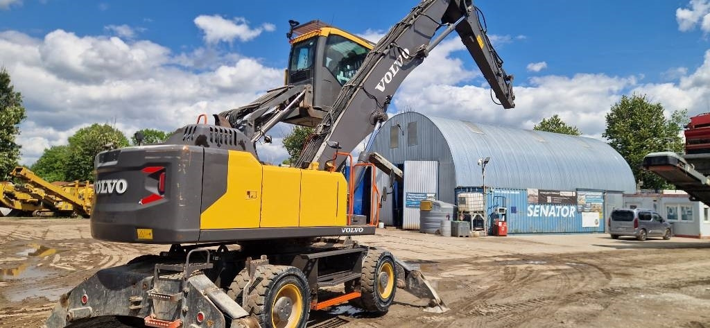 Volvo EW 240 E MH  - Pelle de manutention: photos 4 Volvo EW 240 E MH  - Pelle de manutention: photos 4