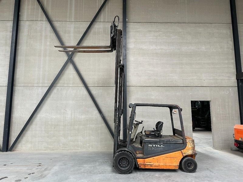 Still R 60 50 R60-50 - Good condition - Recently serviced - Chariot élévateur électrique: photos 3 Still R 60 50 R60-50 - Good condition - Recently serviced - Chariot élévateur électrique: photos 3