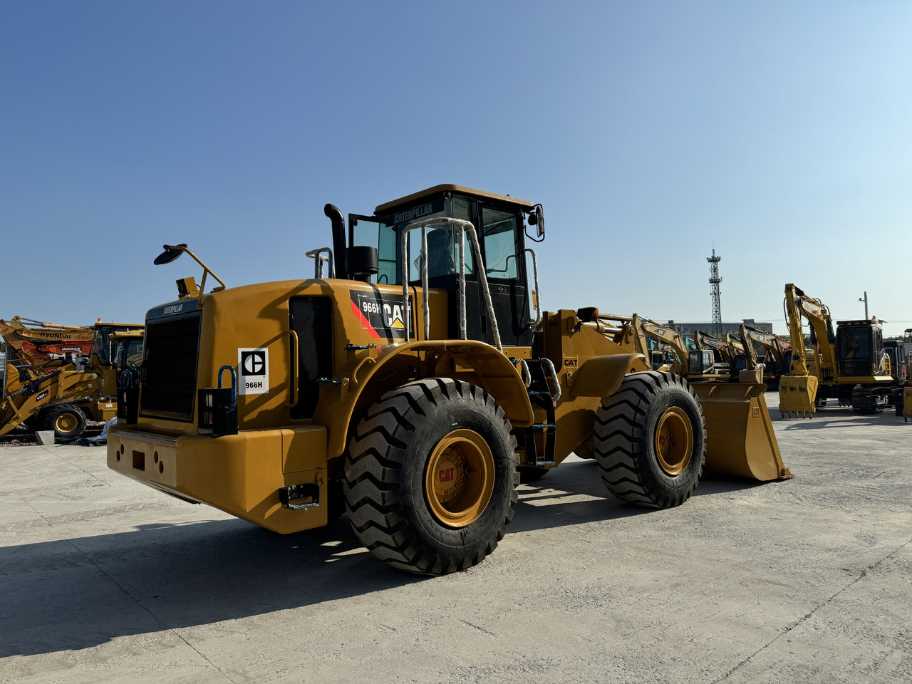 Caterpillar 966 CAT966H 966F 966G Used Front Wheel Loader Heavy Duty Equipment Secondhand Loaders for Sale - Chargeuse sur pneus: photos 5 Caterpillar 966 CAT966H 966F 966G Used Front Wheel Loader Heavy Duty Equipment Secondhand Loaders for Sale - Chargeuse sur pneus: photos 5