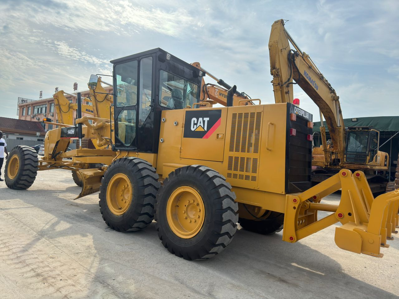 Caterpillar CAT 140H 140K Grader Secondhand High Quality Used Motor Grader for Sale - Niveleuse: photos 3 Caterpillar CAT 140H 140K Grader Secondhand High Quality Used Motor Grader for Sale - Niveleuse: photos 3