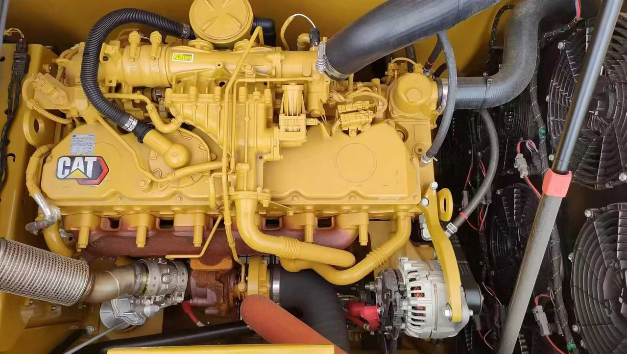 Pelle sur chenille Caterpillar CAT 330GC 320GC 320GX 320 320D 320CL 20T 30T New Model Used Excavator: photos 6 Pelle sur chenille Caterpillar CAT 330GC 320GC 320GX 320 320D 320CL 20T 30T New Model Used Excavator: photos 6